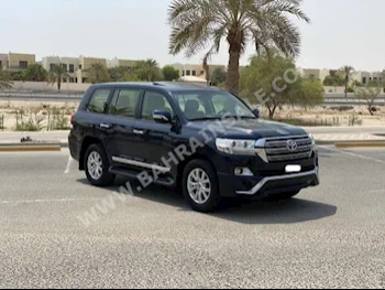 تويوتا  لاند كروزر  جي اكس ار  2016  اس يو في  اتوماتك  8  194,900  دفع كلي مستمر  ازرق  بنزين