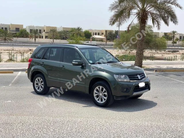 سوزوكي  غراند فيتارا  2016  اس يو في  اتوماتك  4  74,200  دفع كلي مستمر  أخضر  بنزين