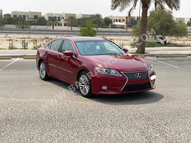 لكزس  اي اس  350  2014  سيدان  اتوماتك  6  216,950  دفع خلفي  أحمر  بنزين