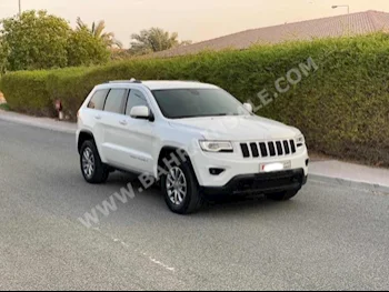 جييب  جراند شيروكي  لاريدو  2016  اس يو في  اتوماتك  6  138,150  دفع رباعي  أبيض  بنزين