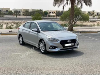 هيونداي  اكسنت  1.6  2018  سيدان  اتوماتك  4  79,600  دفع أمامي  فضي  بنزين
