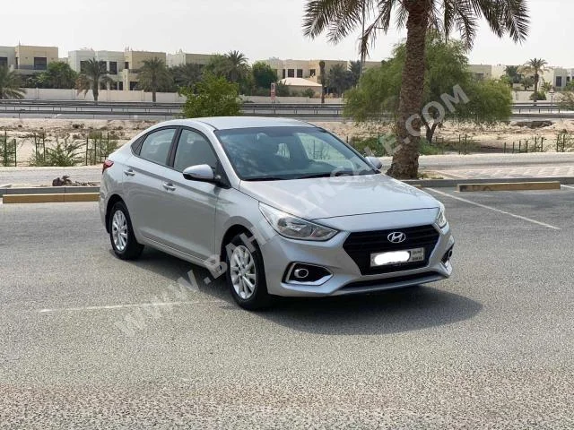 هيونداي  اكسنت  1.6  2018  سيدان  اتوماتك  4  79,600  دفع أمامي  فضي  بنزين