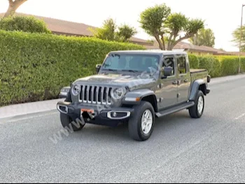 جييب  سي جي 7  2021  بيكب  اتوماتك  6  17,000  دفع رباعي  رمادي  بنزين