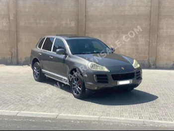 بورش  كيان  اس  2008  اس يو في  اتوماتك  8  132,350  دفع كلي مستمر  رمادي  بنزين
