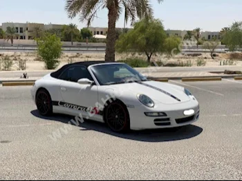 بورش  911  كاريرا 4 اس  2007  سيدان  اتوماتك  6  102,100  دفع خلفي  أبيض  بنزين
