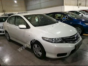 هوندا  سيتي  2012  سيدان  اتوماتك  4  48,000  دفع أمامي  أبيض  بنزين
