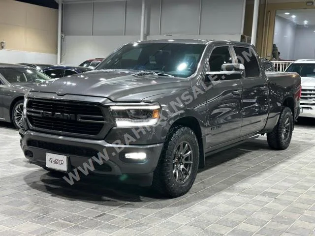 Dodge  Ram  2020  Pick Up  Automatic  8  80,000  4WD  Black  Gasoline