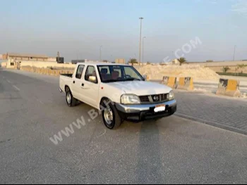 نيسان بيك أب 2011 بيكب عادي 4 410,800 دفع خلفي أبيض بنزين