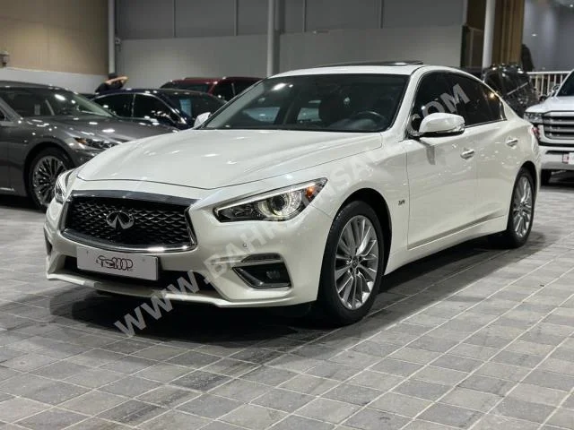 Infiniti  Q  50  2020  Sedan  Automatic  4  38,000  FWD  White  Gasoline