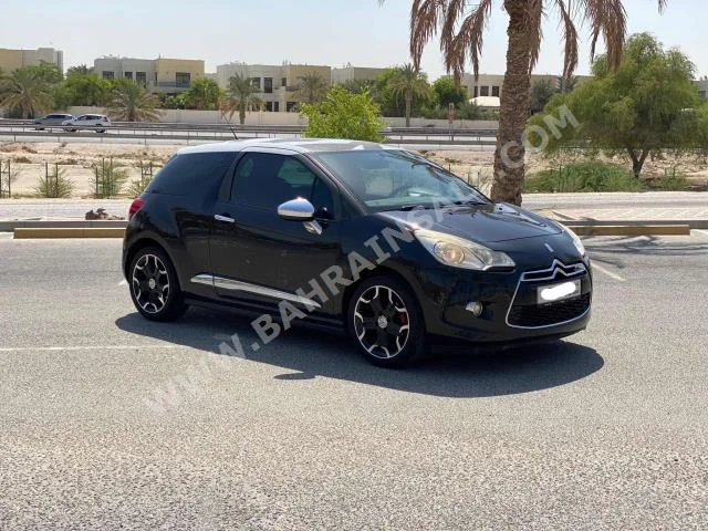 ستروين  دي اس 3  2013  هاتشباك  اتوماتك  4  191,500  دفع أمامي  أسود  بنزين