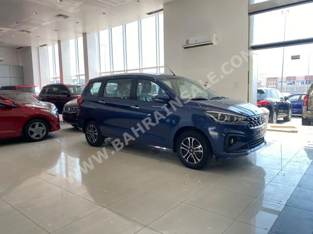 سوزوكي  ارتيغا  2024  اس يو في  اتوماتك  4  20  دفع أمامي  ازرق  بنزين