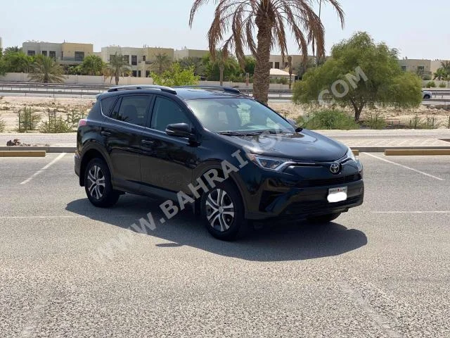 تويوتا  4 راف  2017  اس يو في  اتوماتك  4  42,150  دفع كلي مستمر  أسود  بنزين