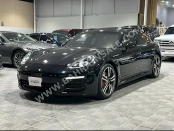 Porsche  Panamera  2014  Sedan  Automatic  6  70,000  RWD  Black  Gasoline