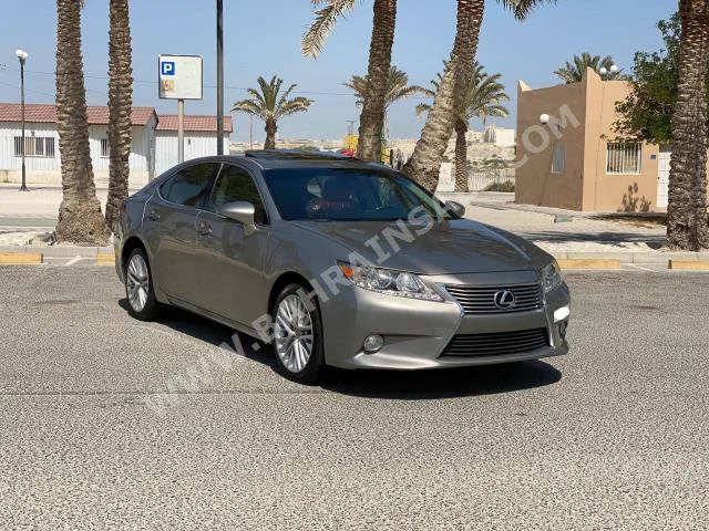 Lexus  ES  350  2015  Sedan  Automatic  6  281,250  RWD  Gray  Gasoline
