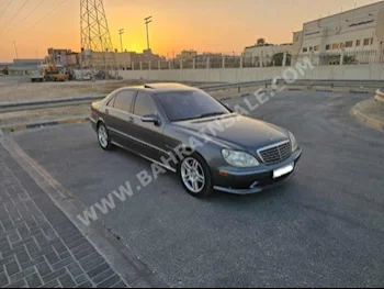 مرسيدس - بنز  اس - كلاس  55 AMG  2005  سيدان  اتوماتك  8  11,300  دفع خلفي  رمادي  بنزين