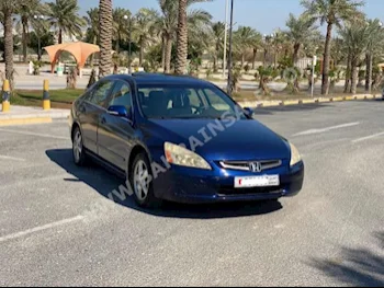 Honda  Accord  2005  Sedan  Automatic  4  285,300  RWD  Blue  Gasoline