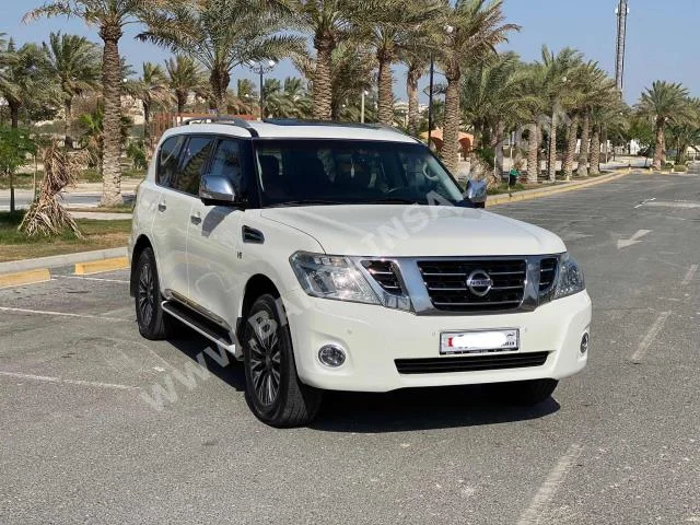 Nissan  Patrol  Platinum  2016  SUV  Automatic  8  200,900  AWD  White  Gasoline