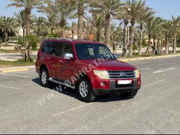 Mitsubishi  Pajero  3.0  2009  SUV  Automatic  6  222,950  RWD  Red  Gasoline