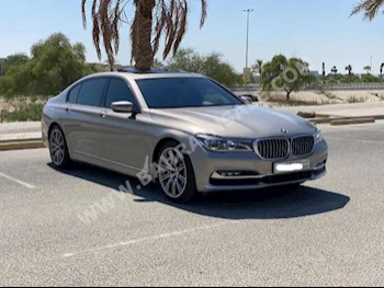 BMW  7-Series  730 Li  2017  Sedan  Automatic  4  98,200  RWD  Gold  Gasoline