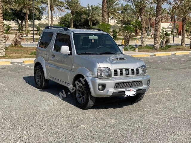 Suzuki  Jimny  2017  SUV  Manual  4  132,300  FWD  Silver  Gasoline
