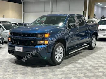 Chevrolet  Silverado  2022  Pick Up  Automatic  4  20,000  4WD  Dark Blue  Gasoline