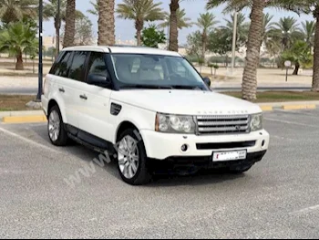 Land Rover  Range Rover  Sport  2009  SUV  Automatic  8  278,700  RWD  White  Gasoline