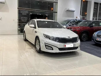 Kia  Optima  2.4  2015  Sedan  Automatic  4  99,200  FWD  White  Gasoline