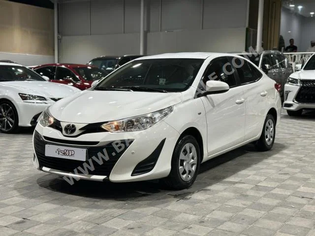 Toyota  Yaris  2019  Sedan  Automatic  4  65,000  FWD  White  Gasoline