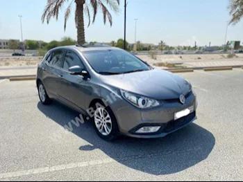 MG  2016  Hatchback  Automatic  4  90,750  FWD  Gray  Gasoline