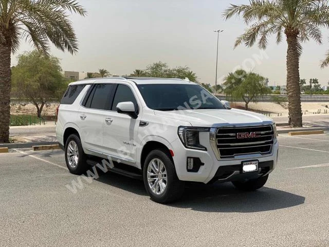 GMC  Yukon  SLT  2022  SUV  Automatic  8  45,800  AWD  White  Gasoline