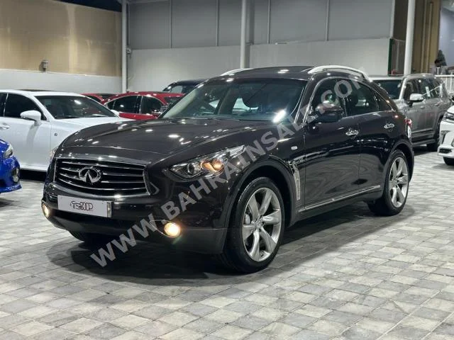 Infiniti  QX  70S  2016  SUV  Automatic  8  90,000  4WD  Brown  Gasoline