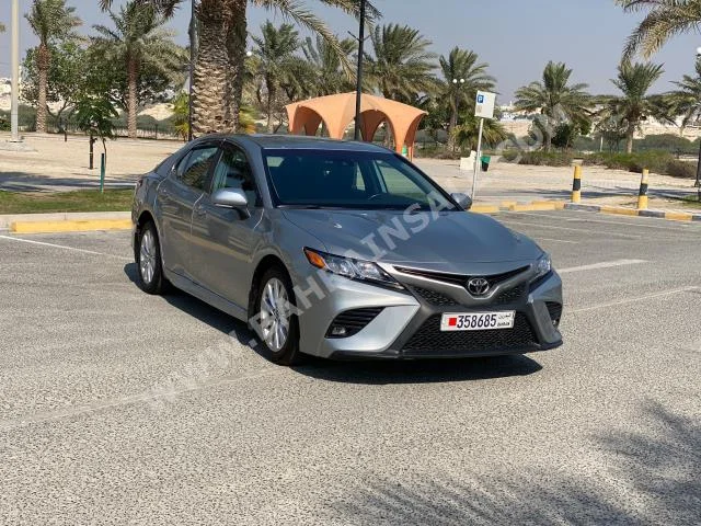 تويوتا  كامري  اس اي  2019  سيدان  اتوماتك  4  83,600  دفع أمامي  رمادي  بنزين