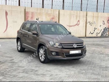 فوكس واغن  تيغوان  2.0 تي اس اي  2015  اس يو في  اتوماتك  4  163,700  دفع أمامي  بني  بنزين