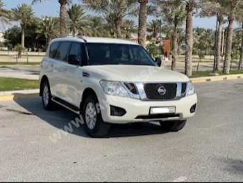 نيسان  باترول  أكس أي  2015  اس يو في  اتوماتك  8  207,500  دفع كلي مستمر  أبيض  بنزين