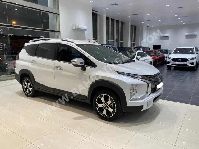 Mitsubishi  Van  2023  SUV  Automatic  4  4,500  FWD  White  Gasoline
