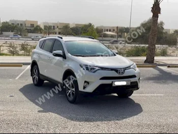 تويوتا  4 راف  2017  اس يو في  اتوماتك  4  63,100  دفع رباعي  أبيض  بنزين