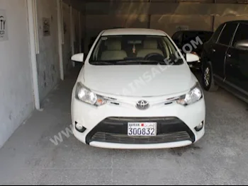 تويوتا  ياريس  2014  سيدان  اتوماتك  4  68,000  دفع أمامي  أبيض  بنزين