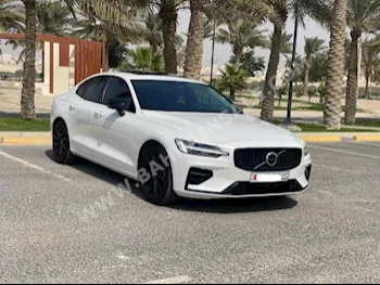 فولفو  اس  60  2023  سيدان  اتوماتك  4  400  دفع أمامي  أبيض  بنزين