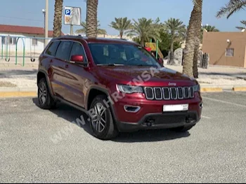 جييب  جراند شيروكي  لاريدو  2019  اس يو في  اتوماتك  6  45,800  دفع رباعي  عنابي  بنزين