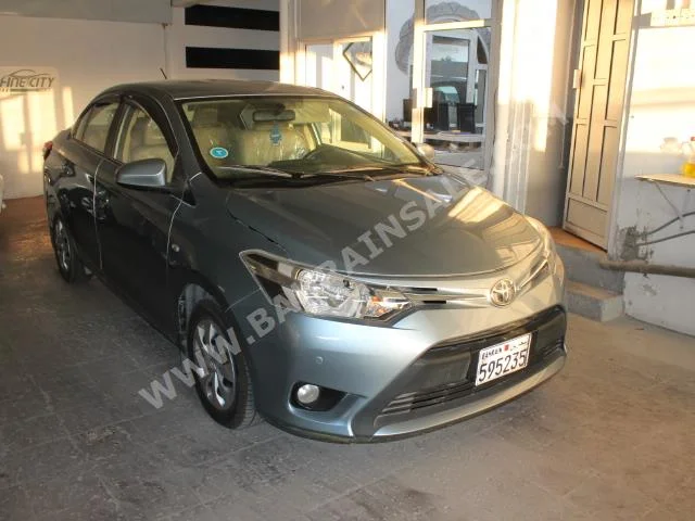 تويوتا  ياريس  2014  اتوماتك  61,000 كم  4 سلندر  سيدان  سمائي