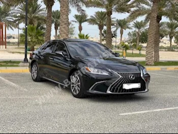 Lexus  ES  350  2023  Sedan  Automatic  6  20,050  RWD  Black  Gasoline