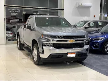 Chevrolet  Silverado  LT  2020  Pick Up  Automatic  8  56,900  4WD  Gray  Gasoline