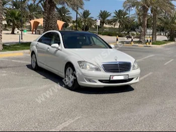 Mercedes-Benz  S-Class  350  2008  Sedan  Automatic  6  157,600  RWD  White  Gasoline