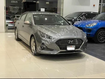 Hyundai  Sonata  2018  Sedan  Automatic  4  120,500  RWD  Gray  Gasoline