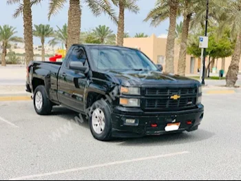 Chevrolet  Silverado  LT  2014  Pick Up  Automatic  8  162,900  4WD  Black  Gasoline