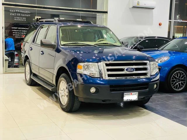 Ford  Expedition  2012  SUV  Automatic  8  177,800  RWD  Blue  Gasoline