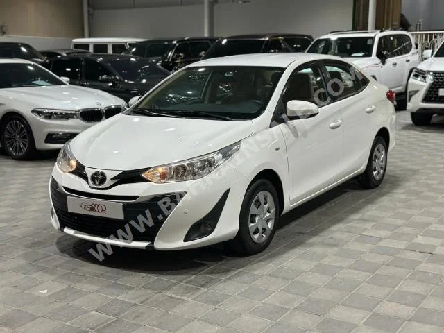تويوتا  ياريس  2018  سيدان  اتوماتك  4  80,000  دفع أمامي  أبيض  بنزين