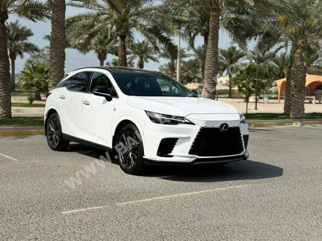 لكزس  ار اكس  350  2023  اس يو في  اتوماتك  6  14,650  دفع كلي مستمر  أبيض  بنزين