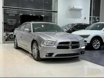 دودج  تشارجر  ار تي  2013  سيدان  اتوماتك  8  176,550  دفع خلفي  فضي  بنزين