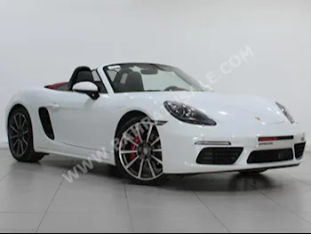 Porsche  Boxster  S  2017  Convertible  Automatic  6  2,000  AWD  White  Gasoline